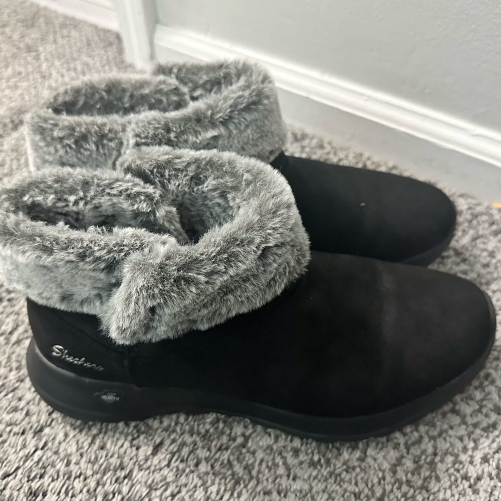 Skechers Air Cooled Goga Mat Furry Boots